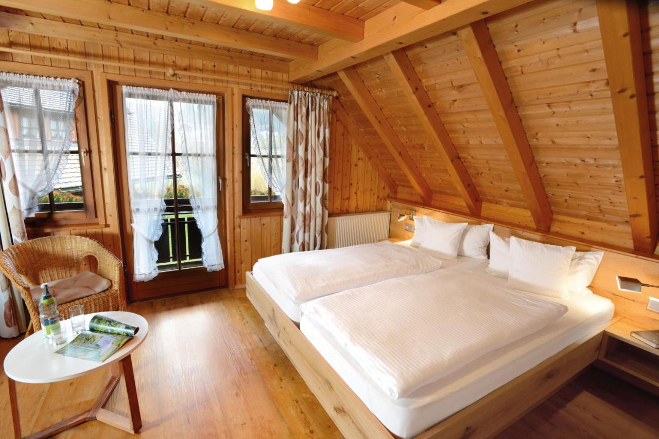 Landhaus Anja ฟรอยเดนชตัดท์ ภายนอก รูปภาพ