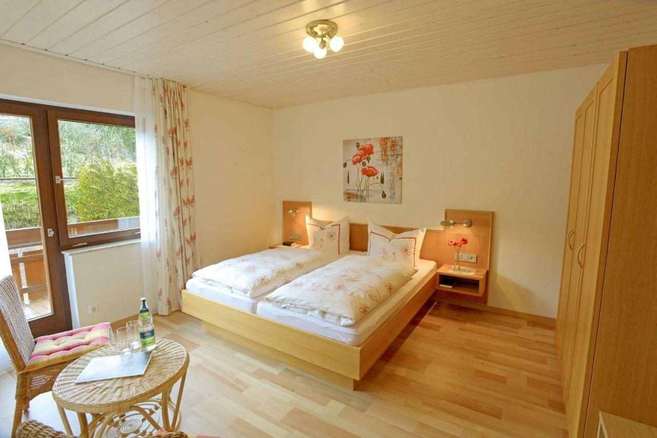Landhaus Anja ฟรอยเดนชตัดท์ ภายนอก รูปภาพ